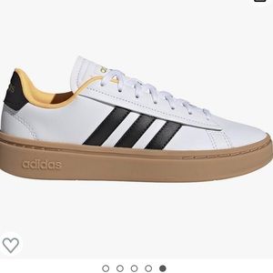 Adidas court alpha